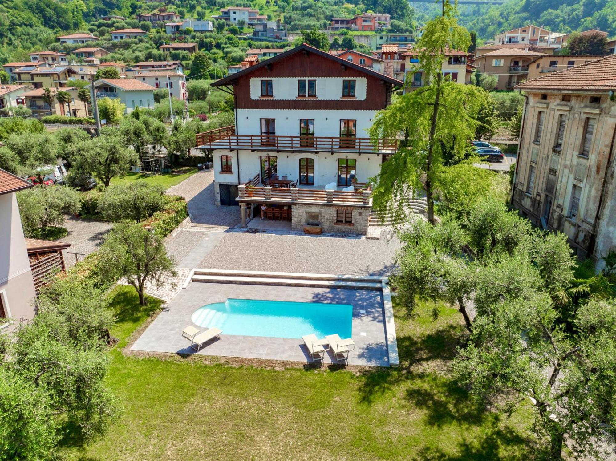 Villa Mariaurelia Luxury Sulzano Exterior photo